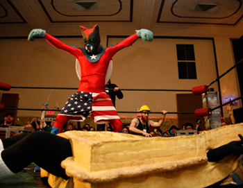 Kaiju in 3-D Battel Photo